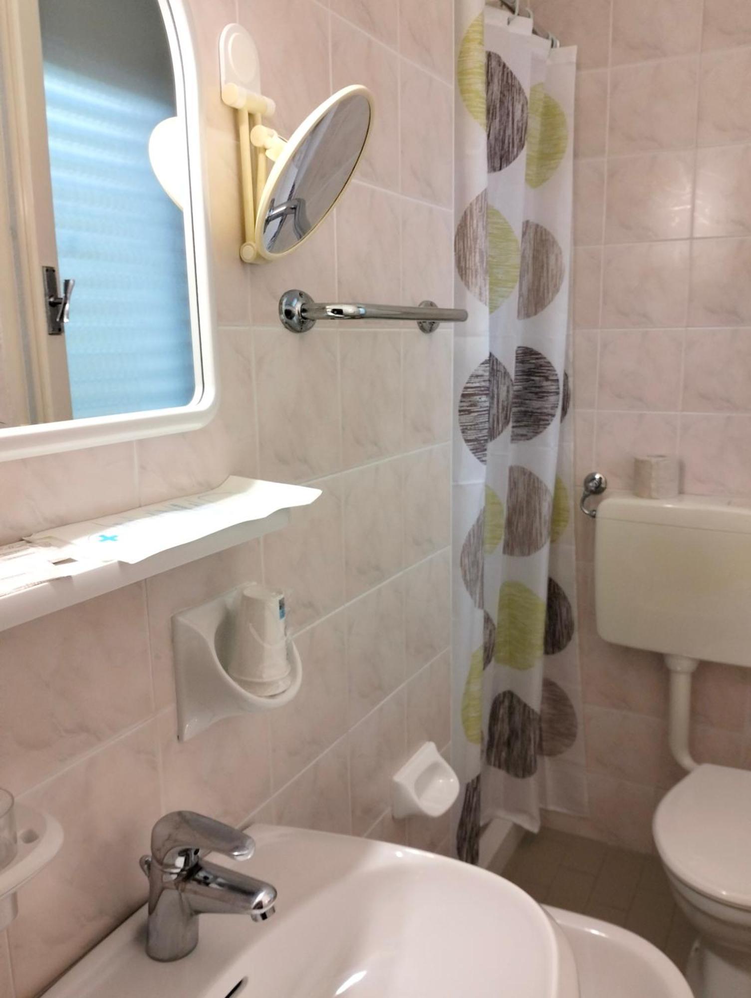 Albergo Rosa & Cosetta Casal Borsetti Ngoại thất bức ảnh