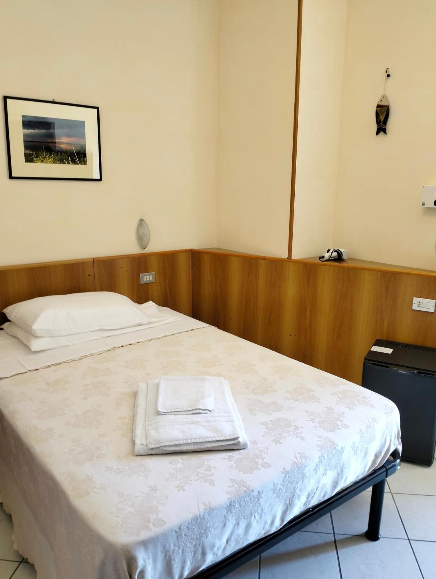 Albergo Rosa & Cosetta Casal Borsetti Ngoại thất bức ảnh